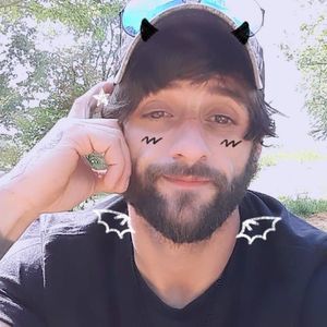 Meet your Posher, Clay